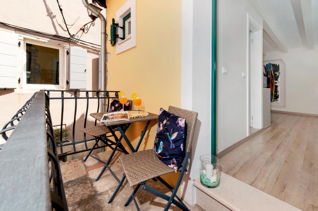 Yellow House Rovinj Extérieur photo